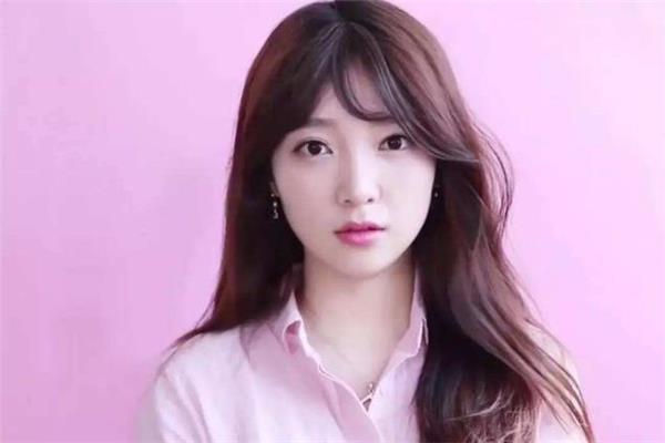 法式刘海适合圆脸吗 法式刘海适合方脸吗 法式刘海适合圆脸吗 法式刘海适合方脸吗