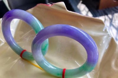 ​春带彩翡翠有多少种颜色 春带彩翡翠会变种吗