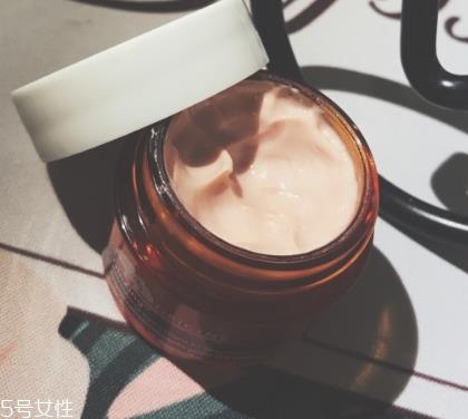 悦木之源眼霜使用方法 悦木之源眼霜使用方法