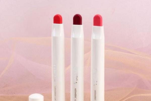 唇线笔和眉笔的区别 唇线笔笔芯怎么取出来 唇线笔和眉笔的区别 唇线笔笔芯怎么取出来