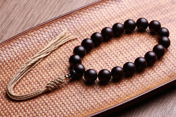 小叶紫檀手串是佛珠吗 小叶紫檀手串有多少颗