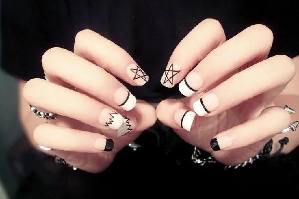 美甲建构要照灯照多久 美甲建构不平的地方可以磨吗 美甲建构要照灯照多久 美甲建构不平的地方可以磨吗