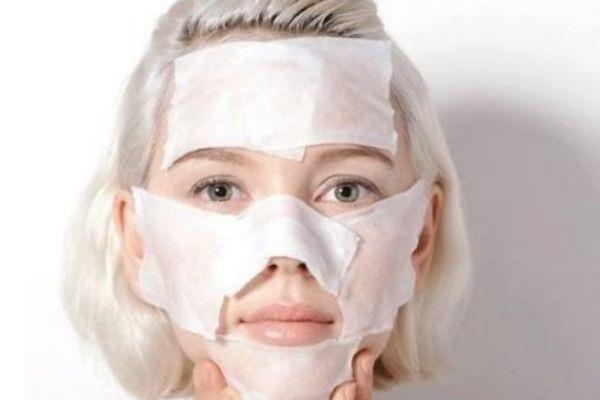 矿泉水湿敷的好处 矿泉水湿敷的作用 矿泉水湿敷的好处 矿泉水湿敷的作用