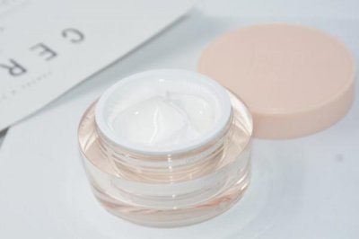 ​素颜霜对皮肤有害吗 如何正确使用素颜霜