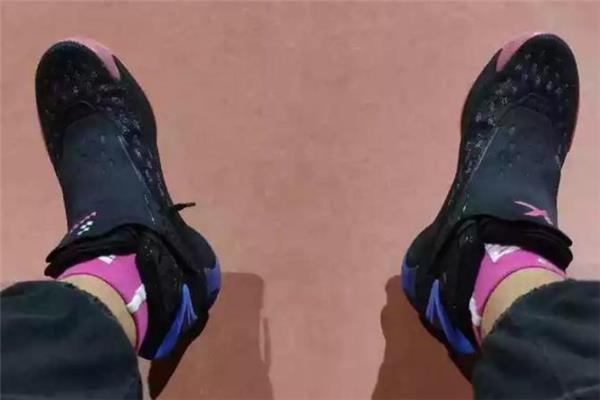 安踏kt5耐磨吗 kt5适合打水泥地吗 安踏kt5耐磨吗 kt5适合打水泥地吗