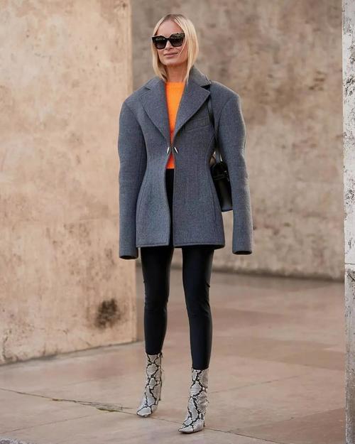 七种颜色怎么搭配更好看(学会颜色搭配并不难)(18)