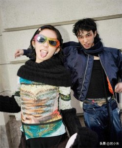 ​小哈利这次穿对了，父亲庾澄庆为他点赞，他和朋友在巴黎街头酷玩