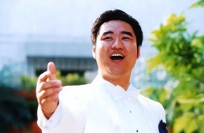 ​丛飞邢丹相继离世，年仅5岁的爱女成孤儿，16年后孩子现在怎样了？