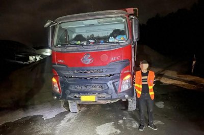 ​别让货车变“祸”车！梅县交警查获一辆超载货车