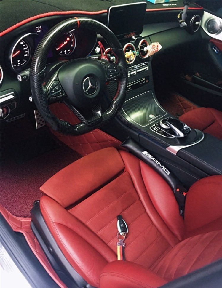 蓝色外观，个性十足，奔驰C200改装案例