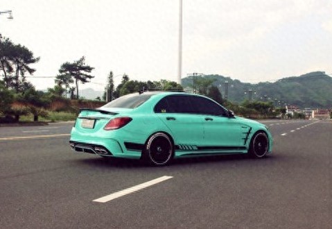 蓝色外观，个性十足，奔驰C200改装案例