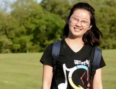 ​章莹颖案过去8年，父母直播带货，不敢提女儿名字，男友仍单身