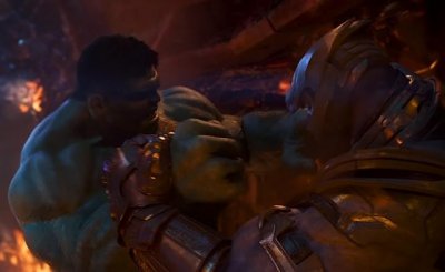 ​漫威：捏爆幻视，完虐三巨头，全面解析终极BOSS灭霸的实力