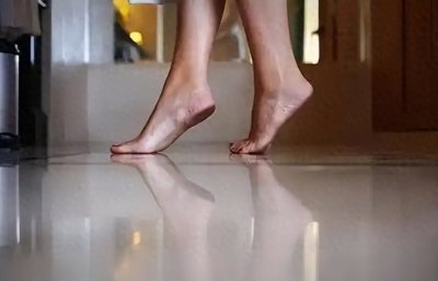 ​每天坚持“踮脚”，身体竟有这8个好处不请自来！